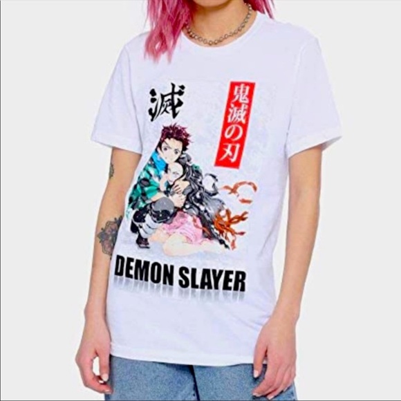 Hot Topic Demon Slayer Tanjiro & Nezuko Boyfriend Fit Girls T-Shirt Anime - Picture 1 of 5